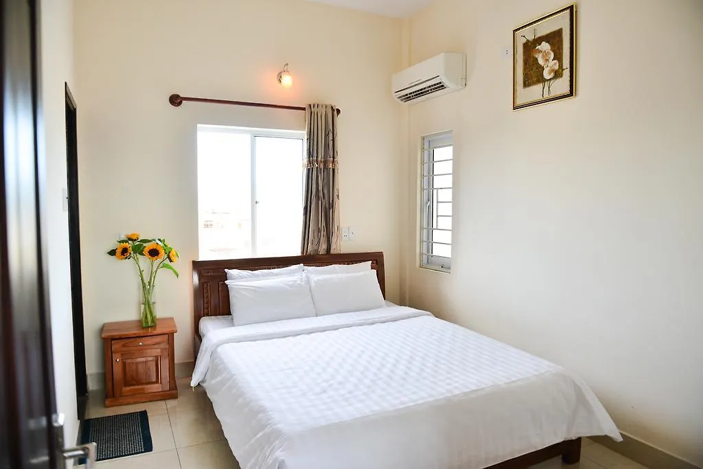 Oc Tien Sa Hotel Da Nang