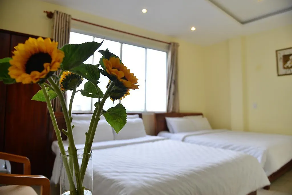 Oc Tien Sa Hotel Da Nang Vietnam