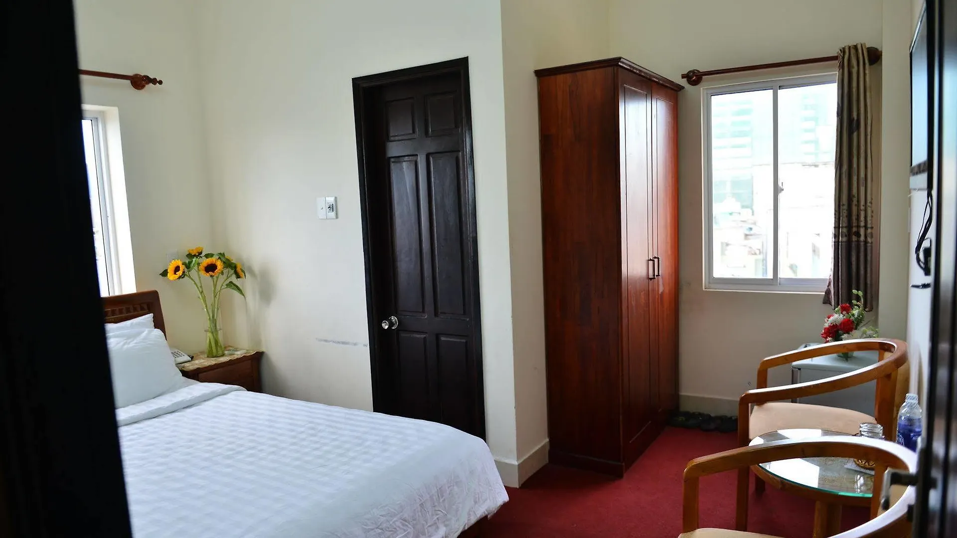 Oc Tien Sa Hotel Da Nang